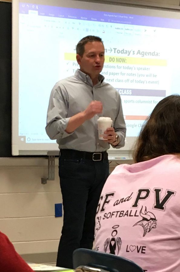 Inquirer columnist Mike Sielski stopped by Spring-Ford to talk about his career to the high schools Journalism class. 